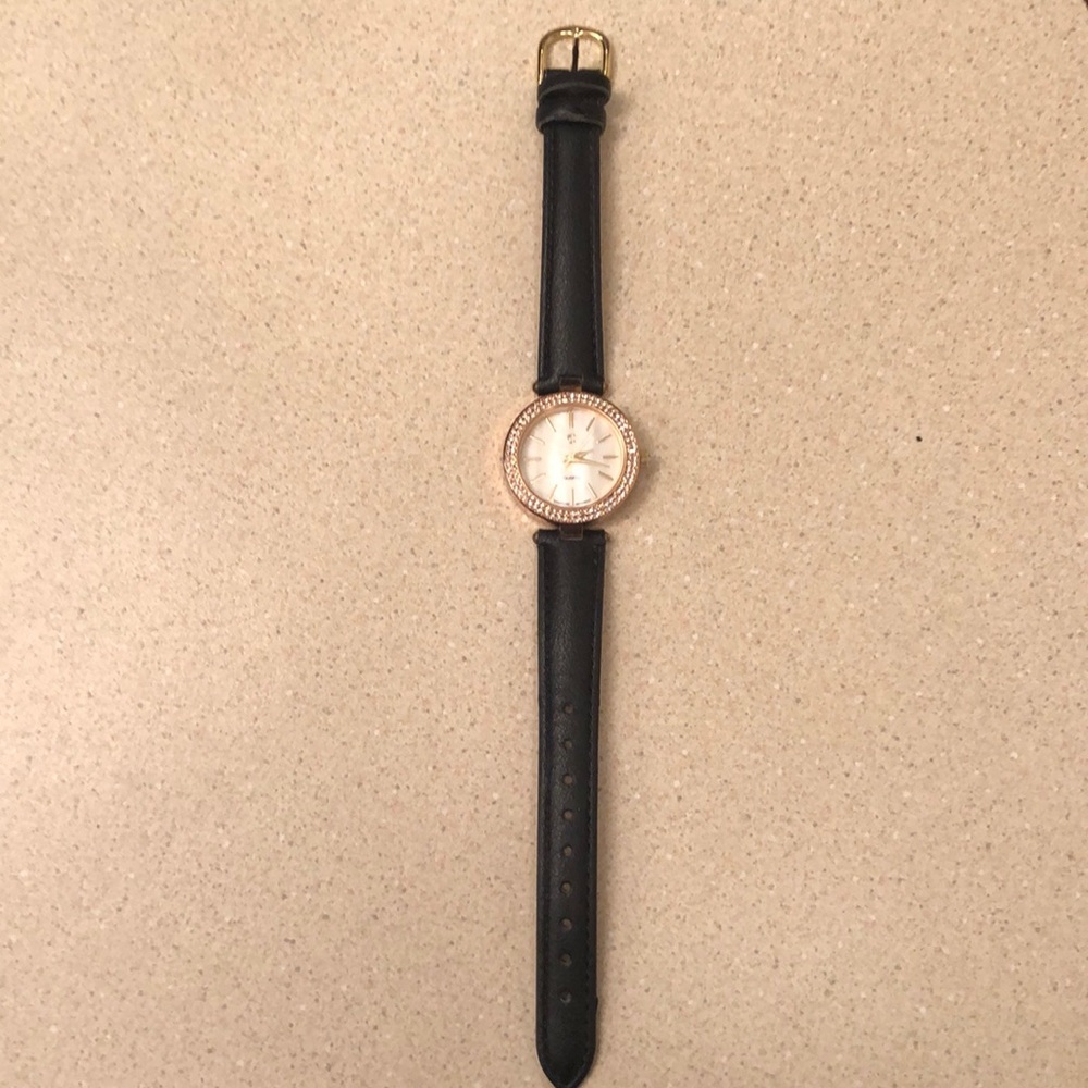 Small watch - Picture 2 of 2